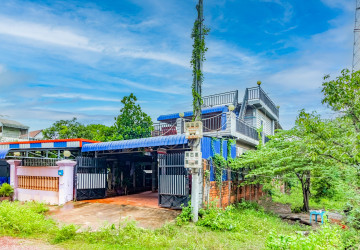 3 Bedroom House For Rent - Svay Dangkum, Siem Reap thumbnail