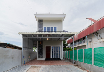 1 Bedroom Apartment For Rent - Svay Dangkum, Siem Reap thumbnail