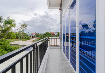 1 Bedroom Apartment For Rent - Svay Dangkum, Siem Reap thumbnail