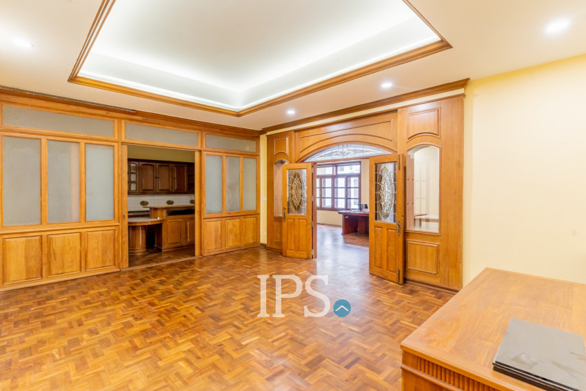 357 Sqm Commercial Villa and 4 Storey Building For Rent - Tonle Bassac, Phnom Penh