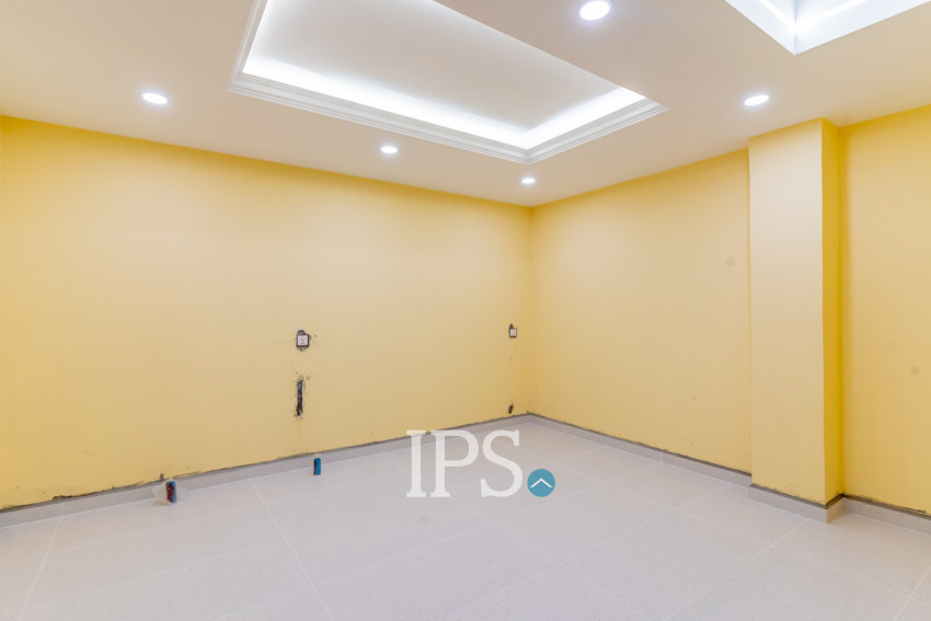 357 Sqm Commercial Villa and 4 Storey Building For Rent - Tonle Bassac, Phnom Penh