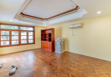 357 Sqm Commercial Villa and 4 Storey Building For Rent - Tonle Bassac, Phnom Penh thumbnail