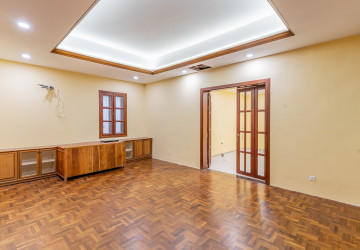 357 Sqm Commercial Villa and 4 Storey Building For Rent - Tonle Bassac, Phnom Penh thumbnail