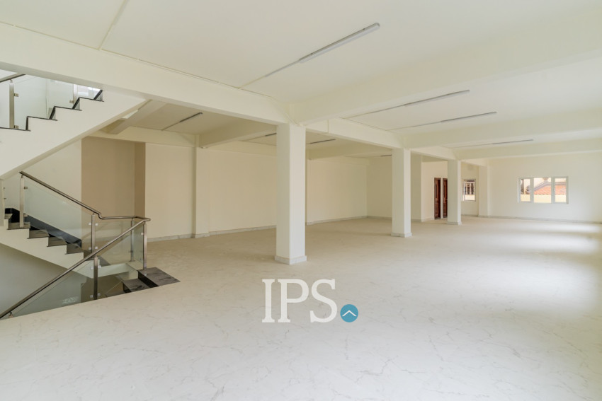 357 Sqm Commercial Villa and 4 Storey Building For Rent - Tonle Bassac, Phnom Penh