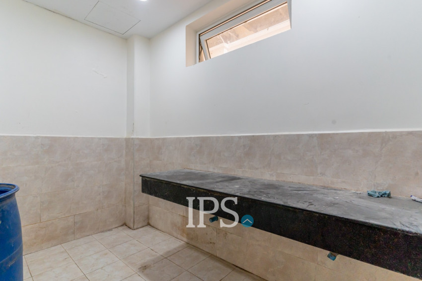 357 Sqm Commercial Villa and 4 Storey Building For Rent - Tonle Bassac, Phnom Penh