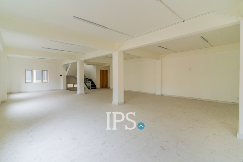 357 Sqm Commercial Villa and 4 Storey Building For Rent - Tonle Bassac, Phnom Penh