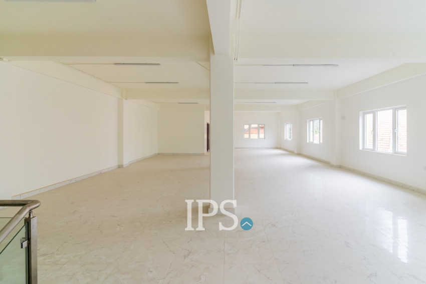 357 Sqm Commercial Villa and 4 Storey Building For Rent - Tonle Bassac, Phnom Penh