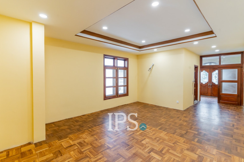 357 Sqm Commercial Villa and 4 Storey Building For Rent - Tonle Bassac, Phnom Penh