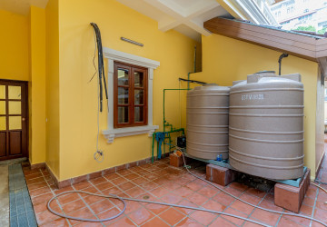 357 Sqm Commercial Villa and 4 Storey Building For Rent - Tonle Bassac, Phnom Penh thumbnail