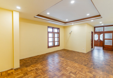 357 Sqm Commercial Villa and 4 Storey Building For Rent - Tonle Bassac, Phnom Penh thumbnail