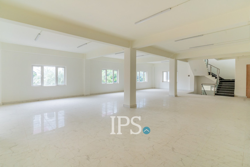 357 Sqm Commercial Villa and 4 Storey Building For Rent - Tonle Bassac, Phnom Penh