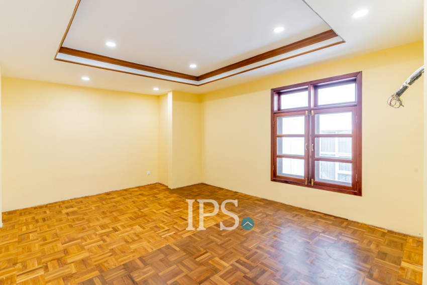 357 Sqm Commercial Villa and 4 Storey Building For Rent - Tonle Bassac, Phnom Penh