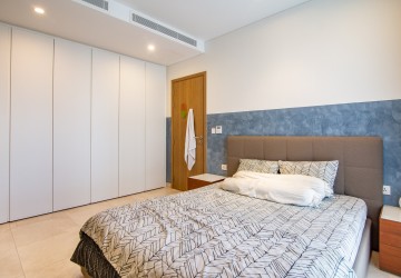 8th Floor 1 Bedroom Condo For Sale - Embassy Residences, Tonle Bassac, Phnom Penh thumbnail