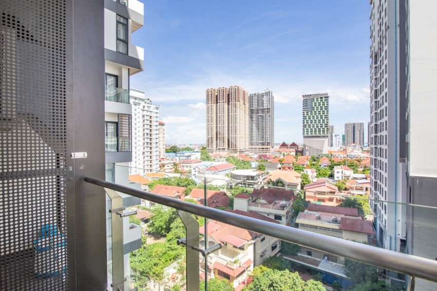 8th Floor 1 Bedroom Condo For Sale - Embassy Residences, Tonle Bassac, Phnom Penh