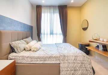 8th Floor 1 Bedroom Condo For Sale - Embassy Residences, Tonle Bassac, Phnom Penh thumbnail