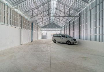 374 Sqm Warehouse For Rent - BKK2, Phnom Penh thumbnail
