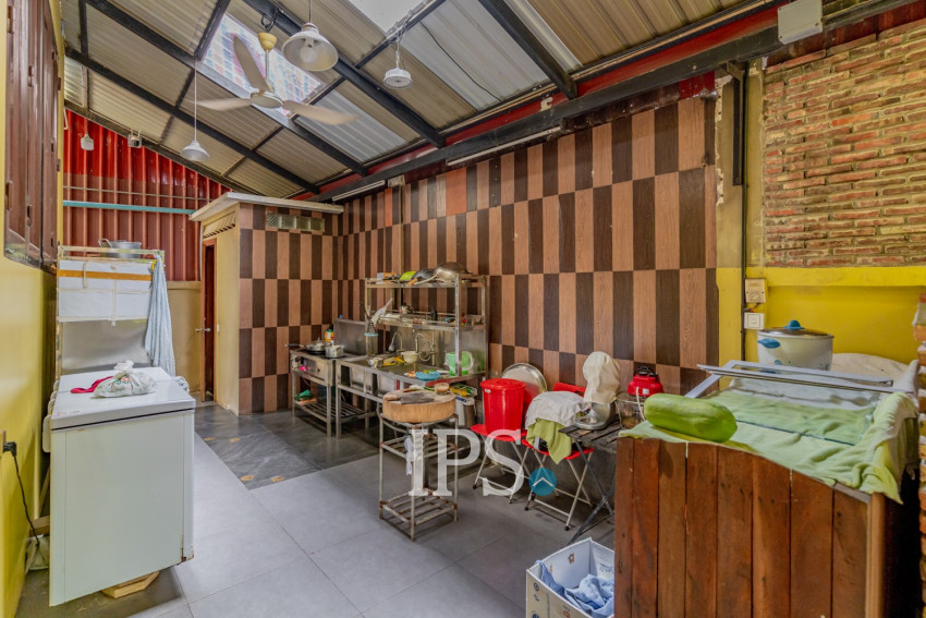 8 Room Commercial Villa For Rent - Phsar Derm Tkov, Phnom Penh