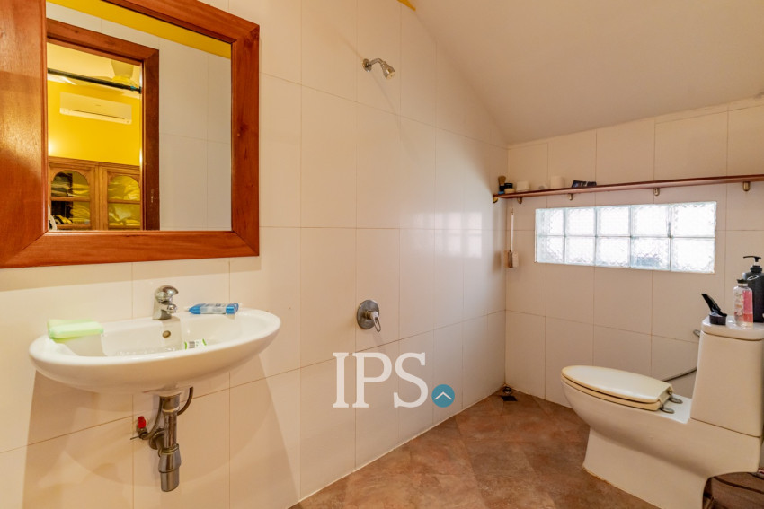 8 Room Commercial Villa For Rent - Phsar Derm Tkov, Phnom Penh