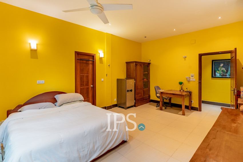 8 Room Commercial Villa For Rent - Phsar Derm Tkov, Phnom Penh