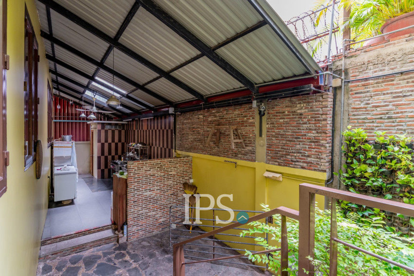 8 Room Commercial Villa For Rent - Phsar Derm Tkov, Phnom Penh