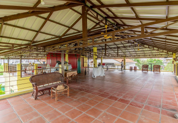 8 Room Commercial Villa For Rent - Phsar Derm Tkov, Phnom Penh thumbnail