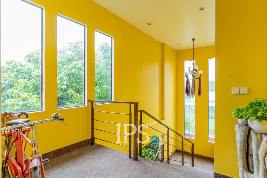 8 Room Commercial Villa For Rent - Phsar Derm Tkov, Phnom Penh