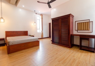 5 Bedroom Villa For Sale - Sala Kamreuk, Siem Reap thumbnail