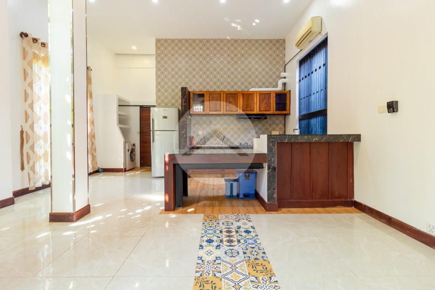 5 Bedroom Villa For Sale - Sala Kamreuk, Siem Reap