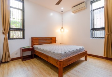 5 Bedroom Villa For Sale - Sala Kamreuk, Siem Reap thumbnail