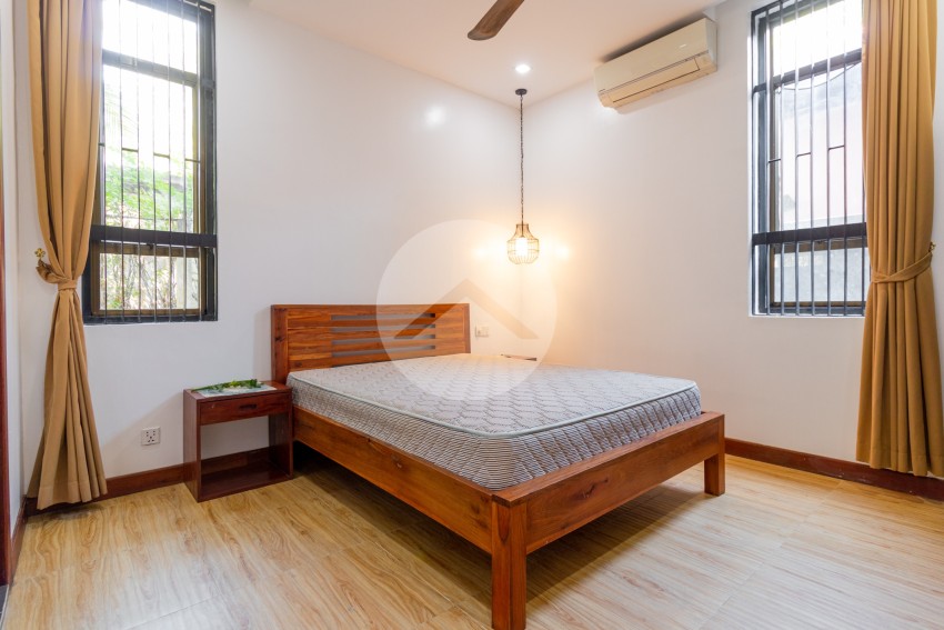 5 Bedroom Villa For Sale - Sala Kamreuk, Siem Reap