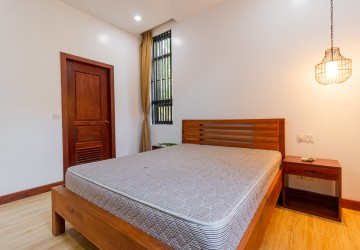 5 Bedroom Villa For Sale - Sala Kamreuk, Siem Reap thumbnail