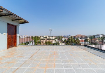 5 Bedroom Villa For Sale - Sala Kamreuk, Siem Reap thumbnail