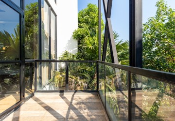 5 Bedroom Villa For Sale - Sala Kamreuk, Siem Reap thumbnail