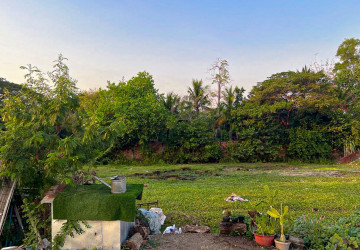 827 Sqm Land For Sale - Sala Kamreuk, Siem Reap thumbnail