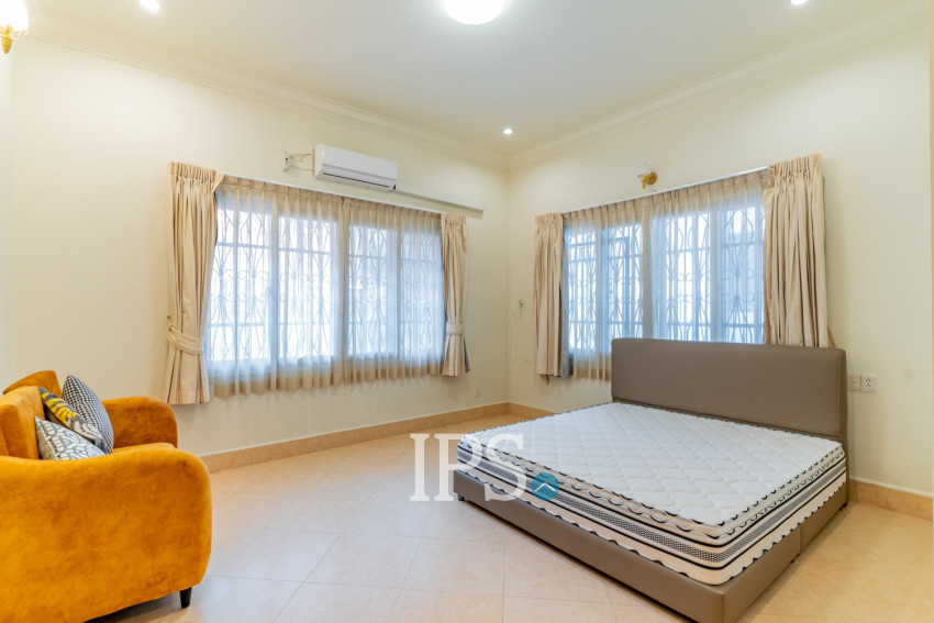 5 Bedroom Villa For Rent - BKK1, Phnom Penh