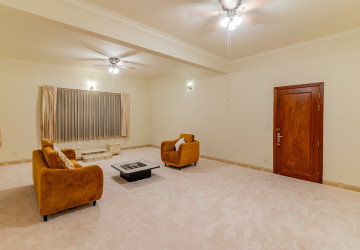 5 Bedroom Villa For Rent - BKK1, Phnom Penh thumbnail