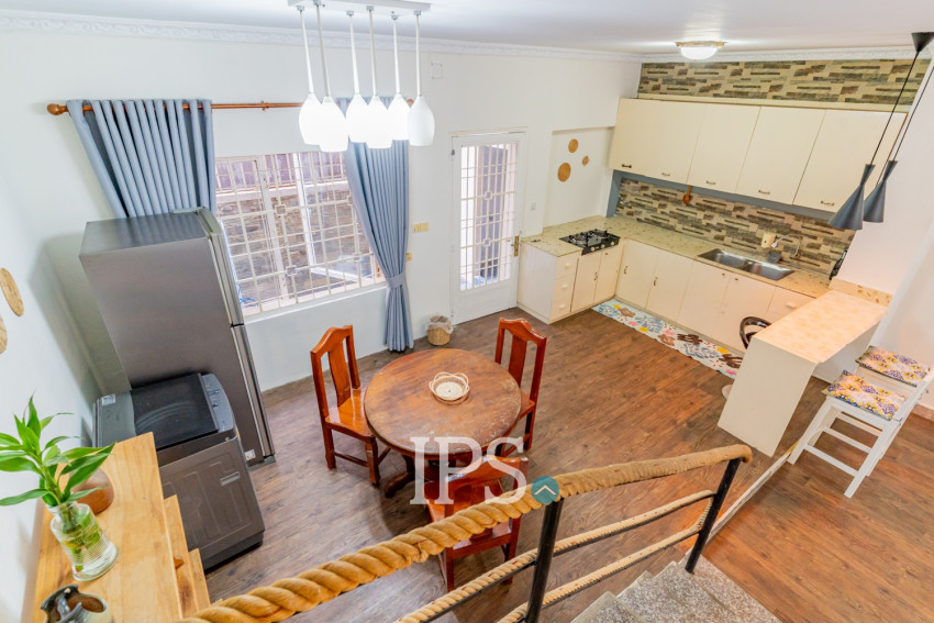 3 Bedroom Villa For Rent - Chroy Changvar, Phnom Penh