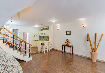 3 Bedroom Villa For Rent - Chroy Changvar, Phnom Penh thumbnail