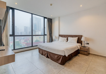 3 Bedroom Serviced Apartment For Rent - BKK2, Phnom Penh thumbnail