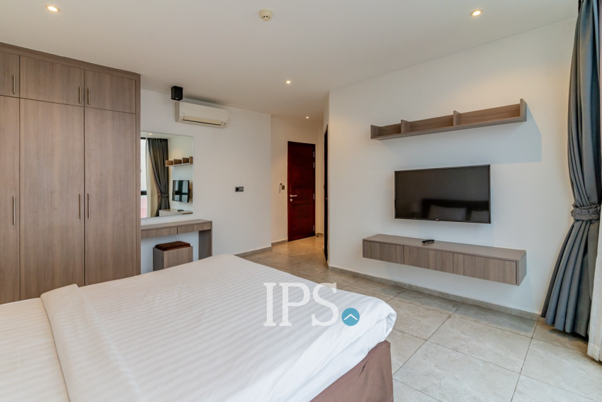 3 Bedroom Serviced Apartment For Rent - BKK2, Phnom Penh