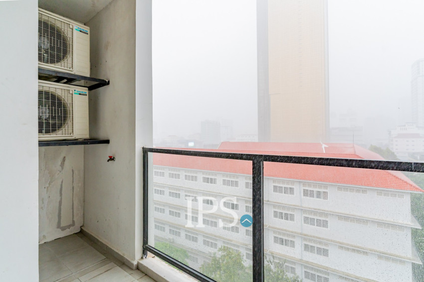 3 Bedroom Serviced Apartment For Rent - BKK2, Phnom Penh