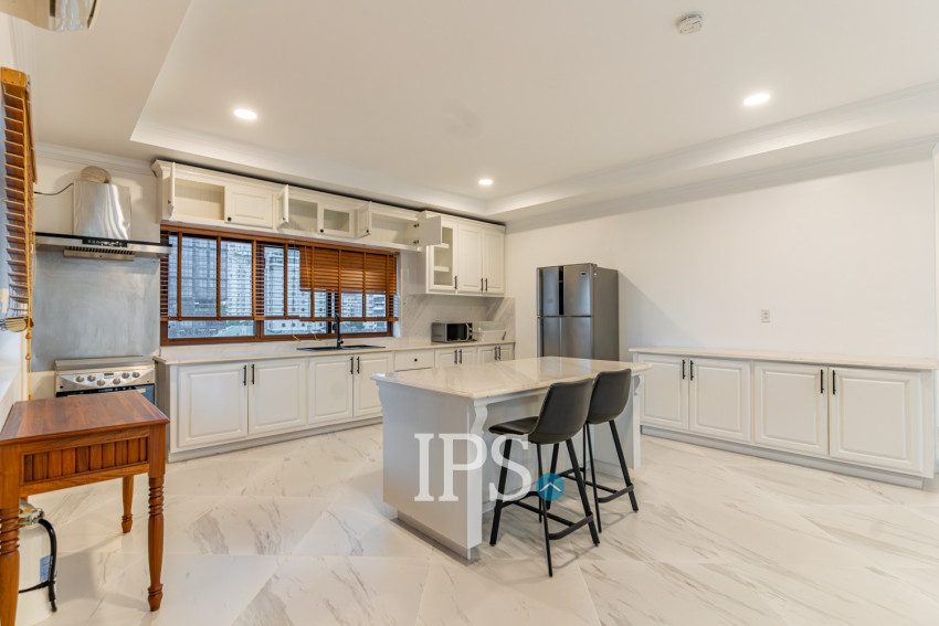 3 Bedroom Serviced Apartment For Rent - BKK1, Phnom Penh