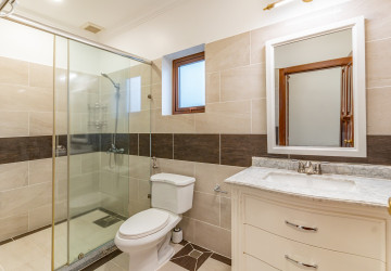 3 Bedroom Serviced Apartment For Rent - BKK1, Phnom Penh thumbnail