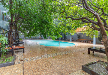 3 Bedroom Serviced Apartment For Rent - BKK1, Phnom Penh thumbnail