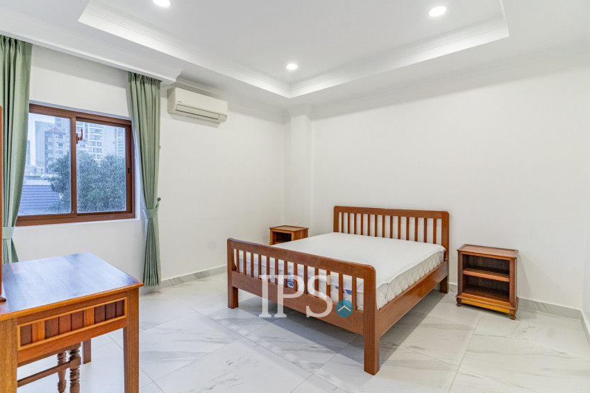 4 Bedroom Serviced Apartment For Rent - BKK1, Phnom Penh