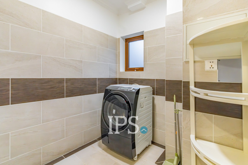 4 Bedroom Serviced Apartment For Rent - BKK1, Phnom Penh