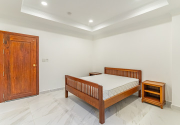 4 Bedroom Serviced Apartment For Rent - BKK1, Phnom Penh thumbnail