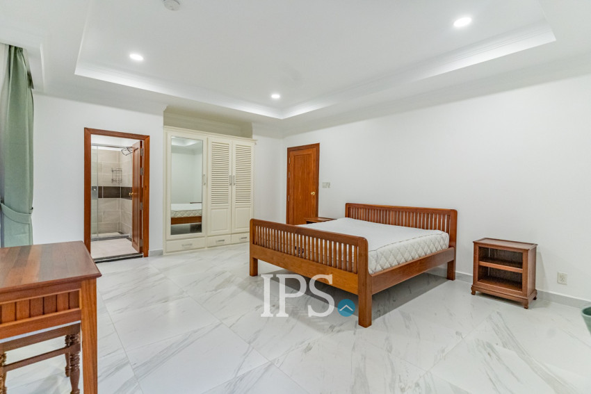 4 Bedroom Serviced Apartment For Rent - BKK1, Phnom Penh