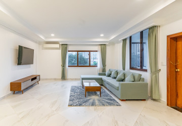 4 Bedroom Serviced Apartment For Rent - BKK1, Phnom Penh thumbnail