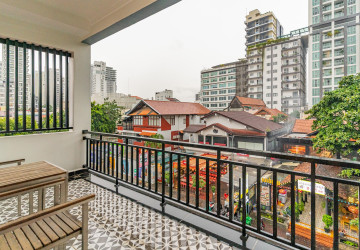 4 Bedroom Serviced Apartment For Rent - BKK1, Phnom Penh thumbnail